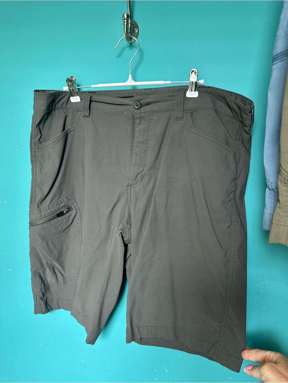 Eddie Bauer shorts set of 5 size 36 Blue, Brown, Khaki, Tan, Gray - Picture 4 of 8